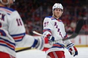 Rangers Power Past Penguins 6–1 Behind Fox’s Two-Goal Night